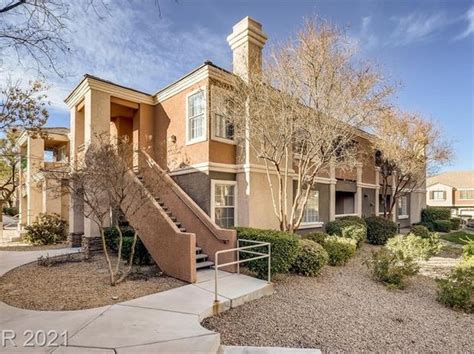 zillow vegas condo for sale.